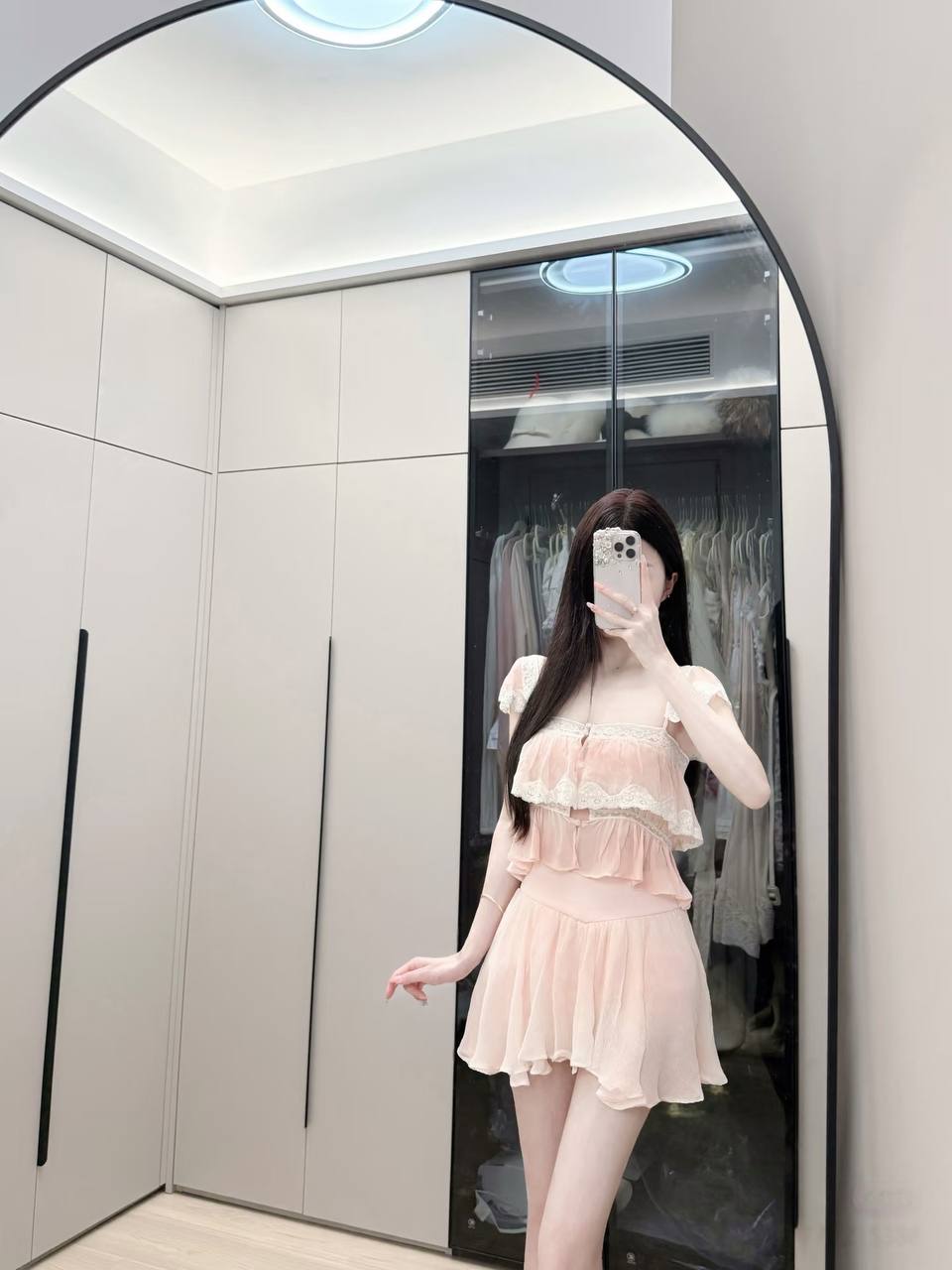 Image gallery image