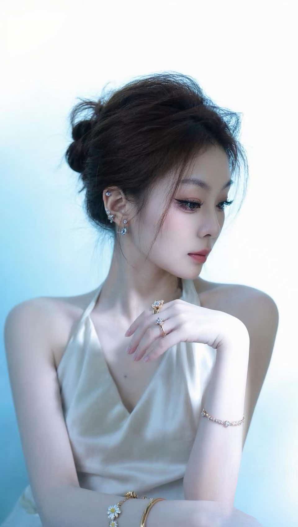 Image gallery image